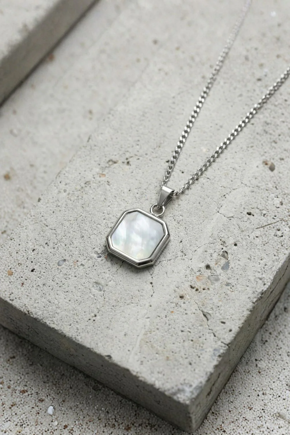 The Forge Necklace Cream - Image 3