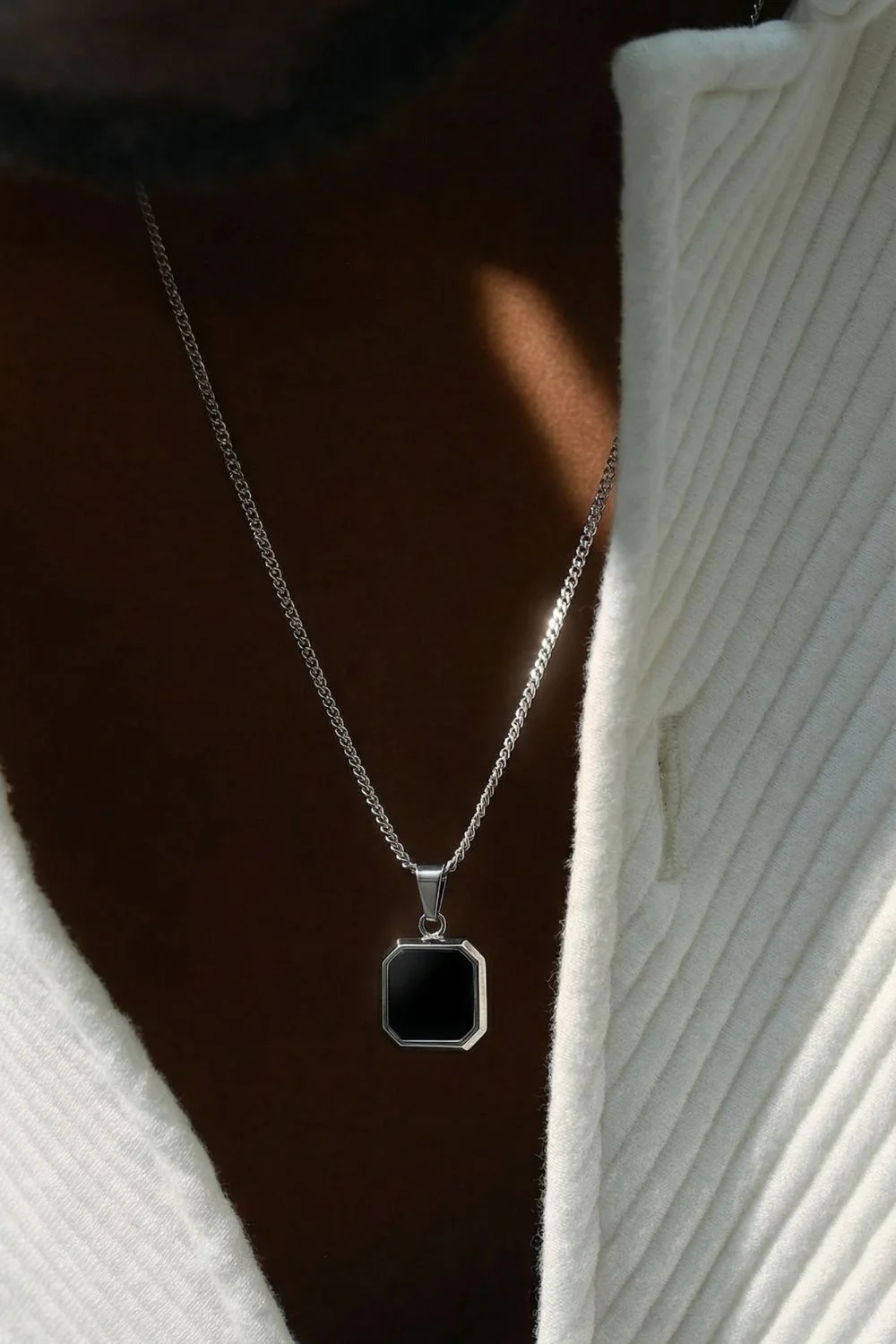 The Forge Necklace Black - Image 4